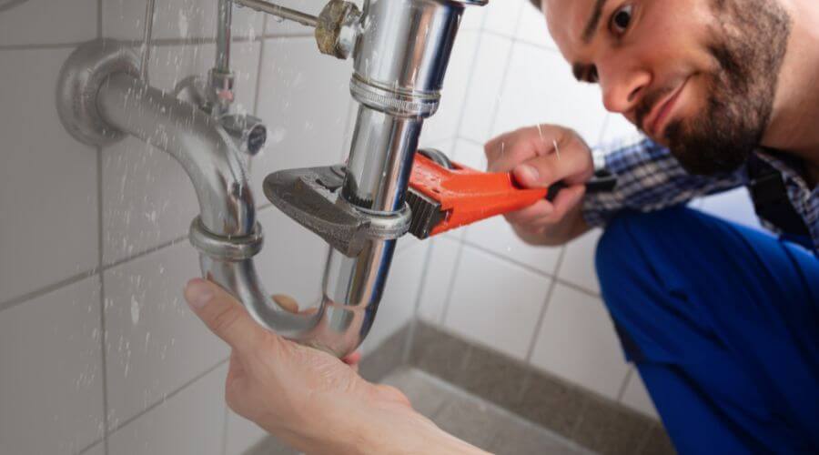 Professional emergency plumbing in Fort Thompson, SD